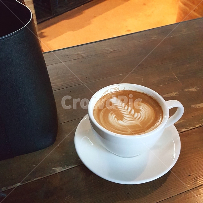 라떼,coffeecup,커피컵,cup,drink,마실것,latte,컵,라떼아트,커피,카페,coffee,cafe