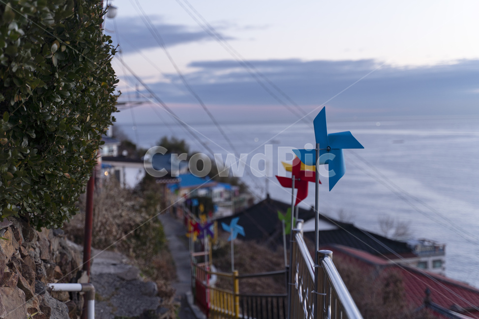 바다,골목,바람개비,새벽,pinwheel,묵호항,묵호,논골담길