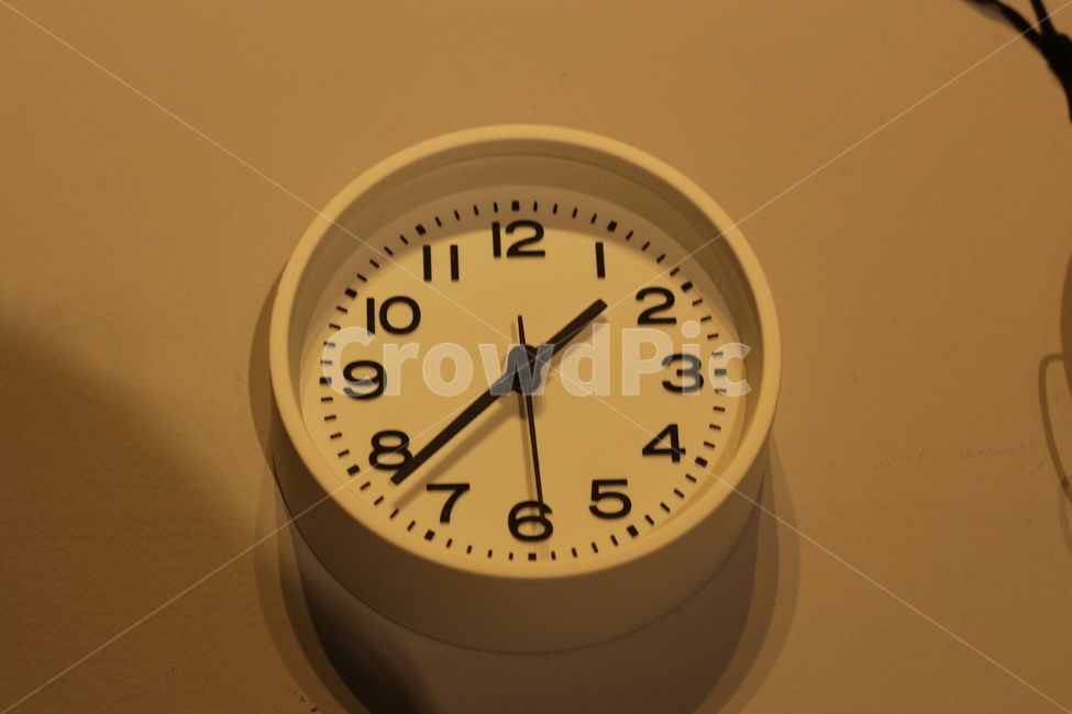 시계,시간,벽시계,time,clock,사물,물건,오브젝트,thing,object,matter