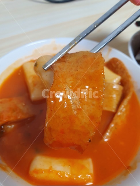 1인칭,젓가락,떡볶이,어묵,음식,자취