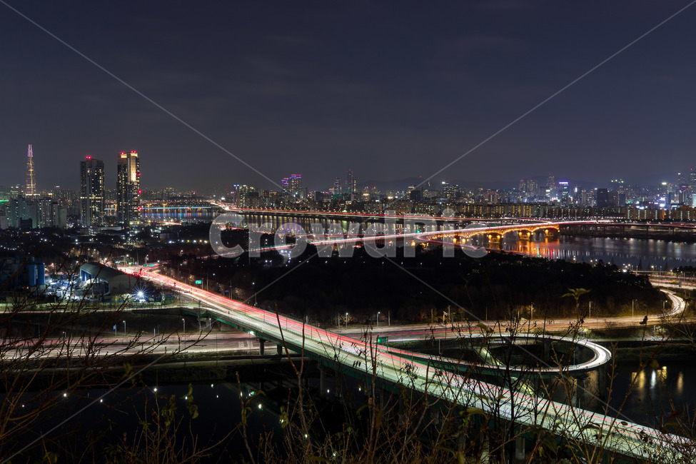 landscape,경치,outdoors,옥외,city,scenery,풍경,한강,야경,서울야경,응봉산,서울의밤,한강야경,building,건물,야경,밤,풍경,nightscape,night,landscape,도시,city,한국도시풍경,한국도시경관,korea cityscape