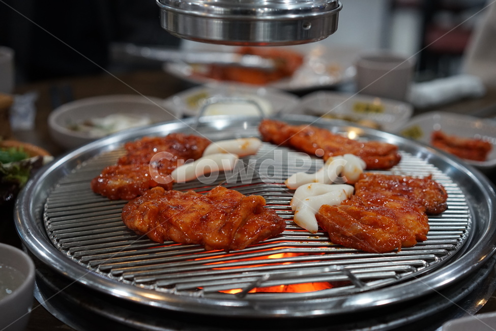 고기,육류,불판,고깃집,닭갈비,숯불닭갈비,숯불,음식,한식,음식,식재료,요리,food,cook,meal,dishes,food reserves,육류,고기,meat