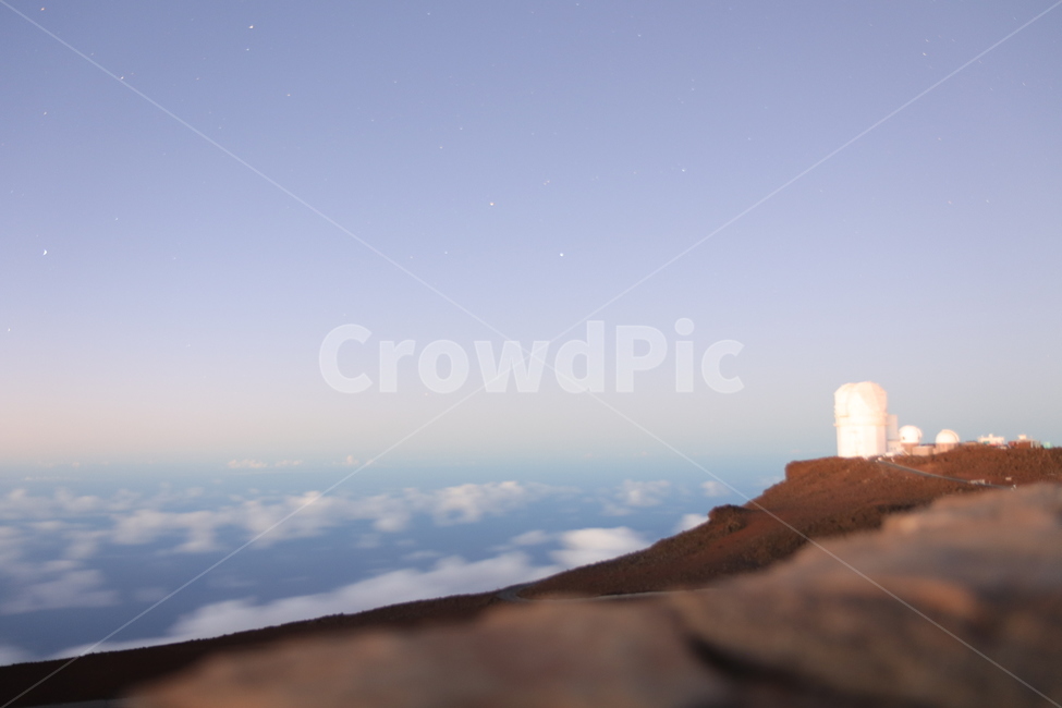 nature,자연,outdoors,옥외,building,건축물,architecture,건물,천문대,observatory,구름,topofmountain,산꼭대기,산정상