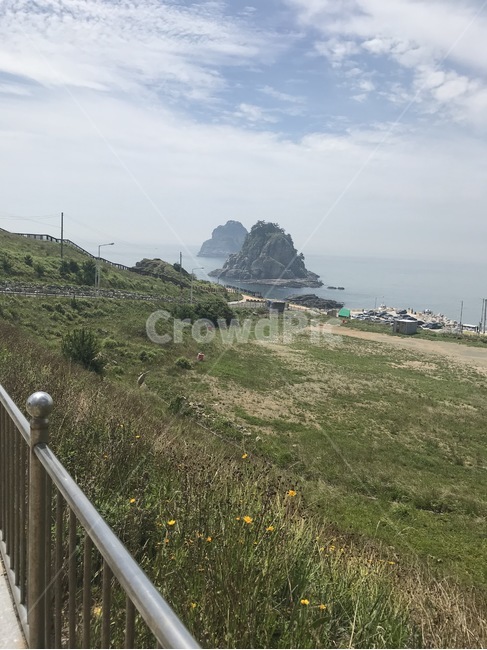 청정,바다,바위,푸른하늘,하늘,자연,풍경,nature,landscape,outdoors,옥외,railing,난간