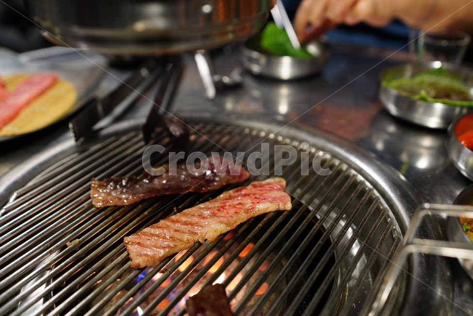 한식,구이,고기,육식,소고기,한우,먹방,먹거리,안주,술안주,안주거리,푸드,food,육류,식사,육즙,음식,식재료,요리,food,cook,meal,dishes,food reserves,육류,고기,meat
