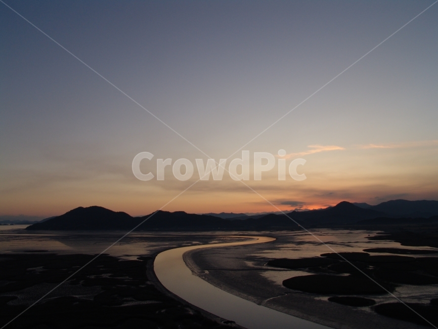 순천,순천만,습지,일몰,풍경,자연,여행,물길,하늘,갈대밭,wetland,sunset,landscape,nature,travel,자연,풍경,nature,landscape,한국자연풍경,한국자연경관,korea nature landscape,outdoors,옥외,land,땅