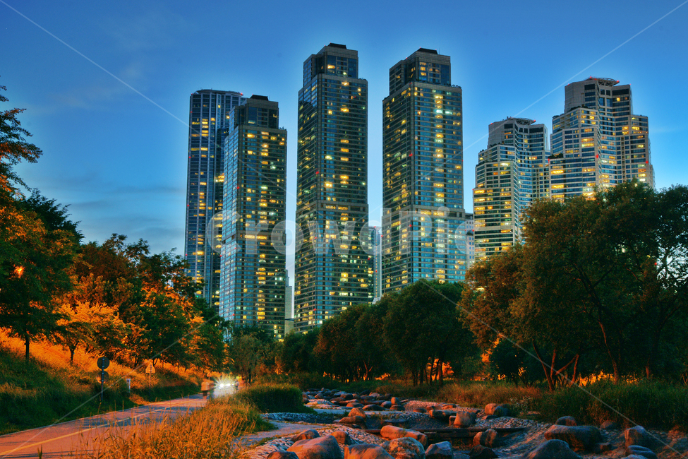 타워팰리스,삼성,주상복합,고급,강남구,도곡동,야경,건축,초고층건물,아파트,야경,밤,풍경,nightscape,night,landscape,도시,city,한국도시풍경,한국도시경관,korea cityscape,시티,town,urban,어반,building,건물,high rise,고층 건물