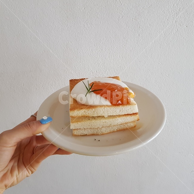 토스트,살구토스트,네일아트,접시,빵,크림,생크림,베이커리,간식,손,식빵,food,디저트