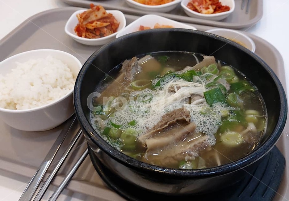 휴게소,갈비탕,휴게소음식,뚝배기,한식,식사,요리,식품,meal,koreanfood,food