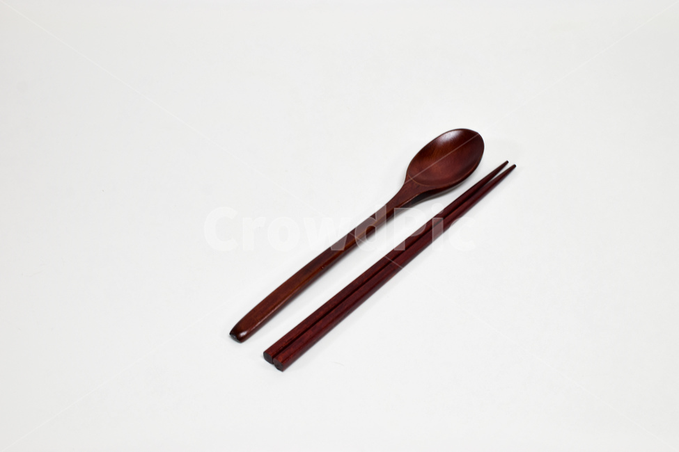 숟가락,젓가락,옻,배경,흰색,나무,스푼,오브젝트,세트,식기,전통,한국,선물,목공,사물,물건,오브젝트,thing,object,matter