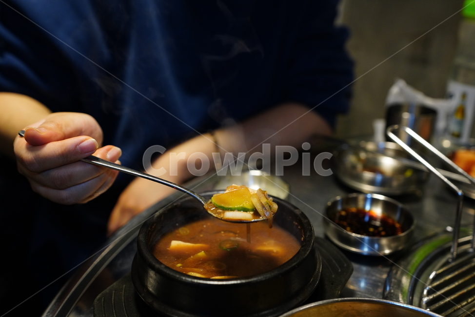 한식,된장,찌개,국물,요리,푸드,food,반찬,식사,먹거리,bowl,음식,사발,음식,식재료,요리,food,cook,meal,dishes,food reserves,한식,한국음식,한국요리,korean food,korean dishes,korean meal,korean cook