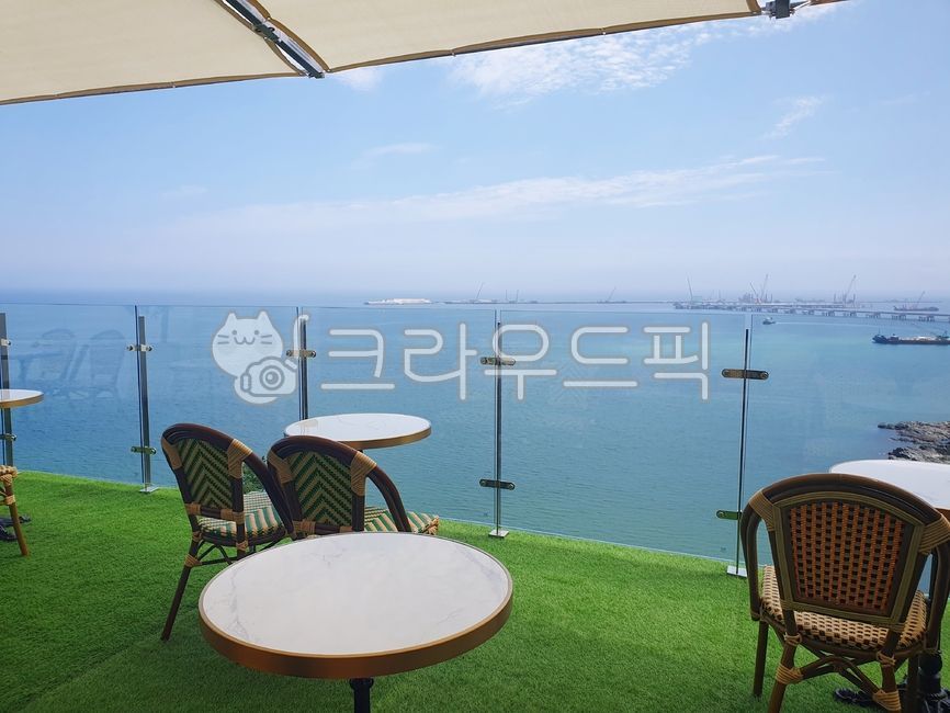 바다,카페,하늘,자연,전망,옥상,옥외,nature,table,테이블,의자,outdoors
