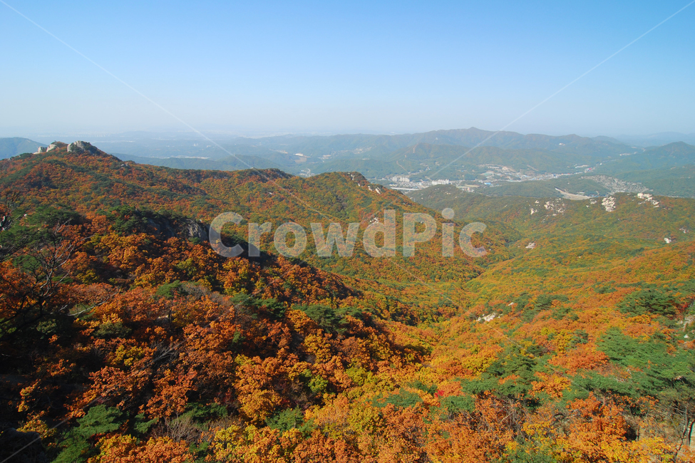 도봉산,산,단풍,가을,계절,풍경,자연,나무,숲,산림,삼림,등산,절경,국립공원,하늘,한국,가을,계절,fall,autumn,season,자연,풍경,nature,landscape,한국자연풍경,한국자연경관,korea nature landscape,outdoors,옥외,hill,언덕
