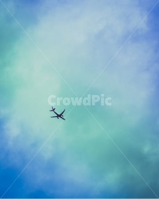 sky,cloud,color,clear sky,airplane