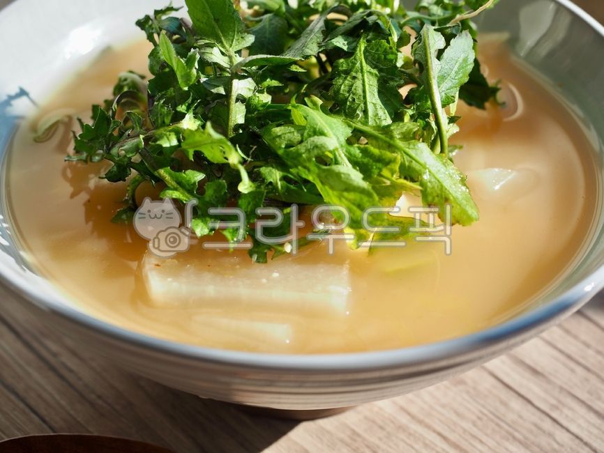 냉이,봄,냉이국,냉이된장국,한식,된장국,된장찌개,음식,요리,한국음식,전통음식,misosoup,soybeanpastestew,food,cooking,koreanfood,traditionalfood,koreanculture,한국전통음식,식사,채소,야채,meal,vegetable,koreantraditionalfood,나물