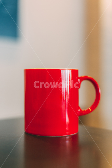 컵,빨간컵,탁자,배경화면,머그잔,카페,실내,cup,cafe,사물,물건,오브젝트,thing,object,matter