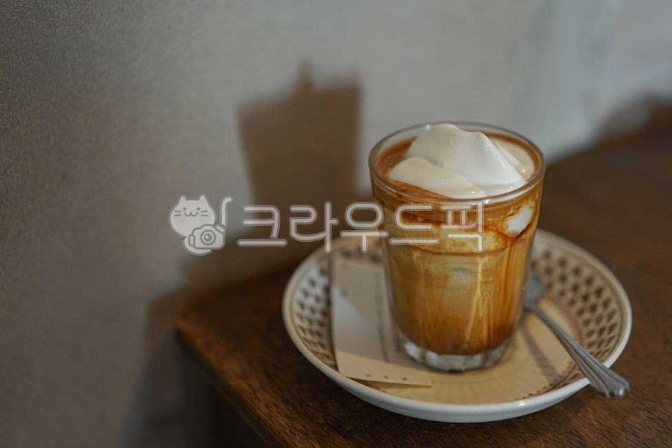 커피,크림커피,카페,라떼,음료,크림,아인슈페너,coffee,cafe