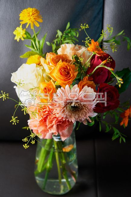 macro,floraldesign,blossom,floral design,bouquet,vase,flower arrangement,cosmos,Cosmos,flower,affix,plant,rose