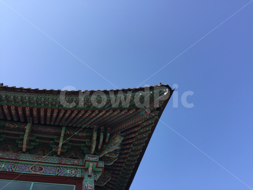 푸른하늘,처마,가을,가을풍경,절,한국전통,기와,단청,한국,한국가옥,한국전통,한국문화,korean traditional,korean culture,건축물,건물외관,exterior,building,structure,architecture,construction