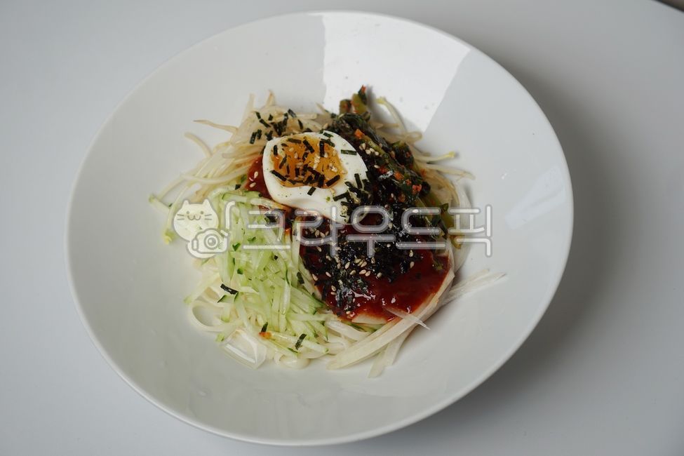 softboiled,noodles,cucumber,cool,seaweed,cuisine,spicy,menu,delicious,summer,food,spicy noodles,meal,red,jjolmyeon,white,Korean food,Bibim noodles,red pepper paste,delicacy