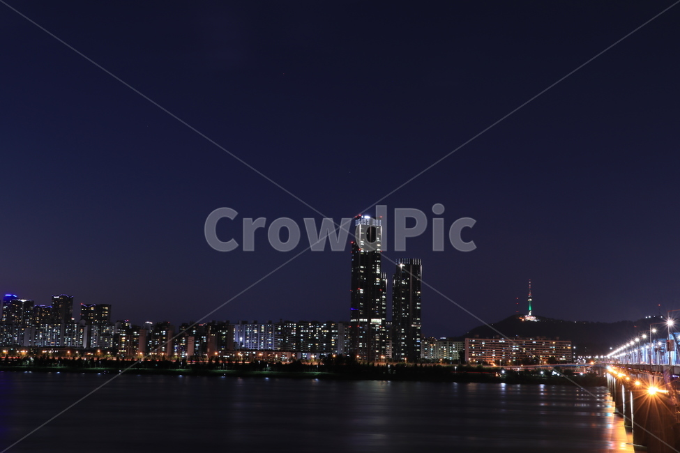 야경,한강,남산타워,seoulnight,hanriver,ntower,야경,밤,풍경,nightscape,night,landscape,도시,city,한국도시풍경,한국도시경관,korea cityscape,랜드마크,landmark,tourist attraction,한국랜드마크,한국관광지,한국명소,korea landmark,korea tourist attraction,nature,자연,outdoors,옥외
