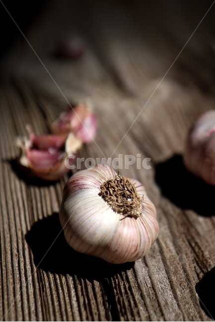 사진,마늘,야채,채소,햇마늘,나무,원목,질감,재질,빈티지,육쪽마늘,깐마늘,패브릭,갈릭,통마늘,재료,식자재,텍스처,garlic,wholegarlic,vegetable,food,wood,texture,음식,식재료,요리,food,cook,meal,dishes,food reserves,채소,야채,vegetables