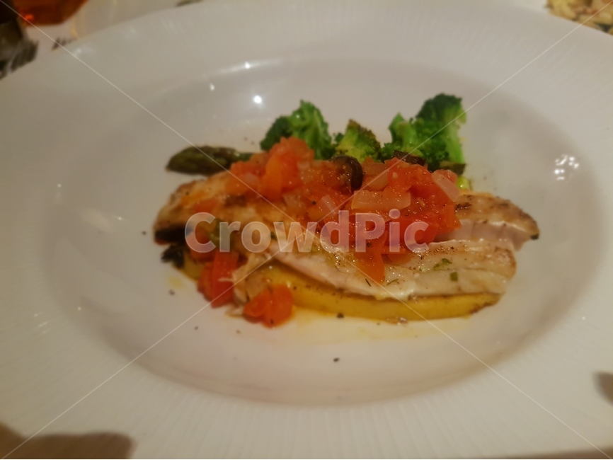 ExcellencePlayaMujeres,Mexico,CANCUN,FishFillet,멕시코,칸쿤,엑설런트프레야무헤레스,음식,식재료,요리,food,cook,meal,dishes,food reserves,양식,서양음식,서양요리,western food,western dishes,western meal,western cook