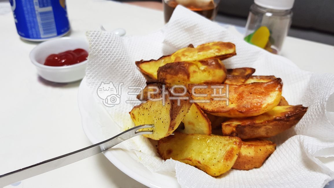 감자튀김,감튀,웨지감자,포테이토,에어프라이어,튀김요리,야식,간식,감자요리,요리,레시피,음식,food,안주