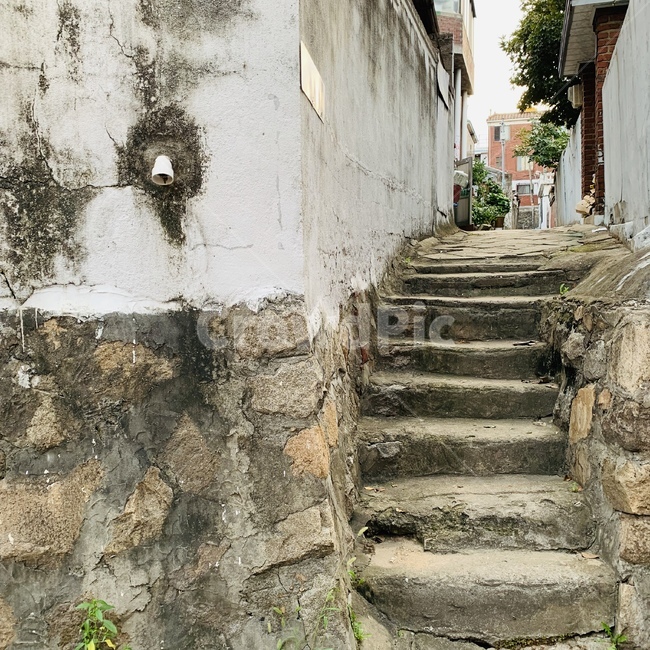 stonestep,돌계단,path,pavement,통로,walkway,flagstone,보도,골목길,골목,돌담길,골목길,alley