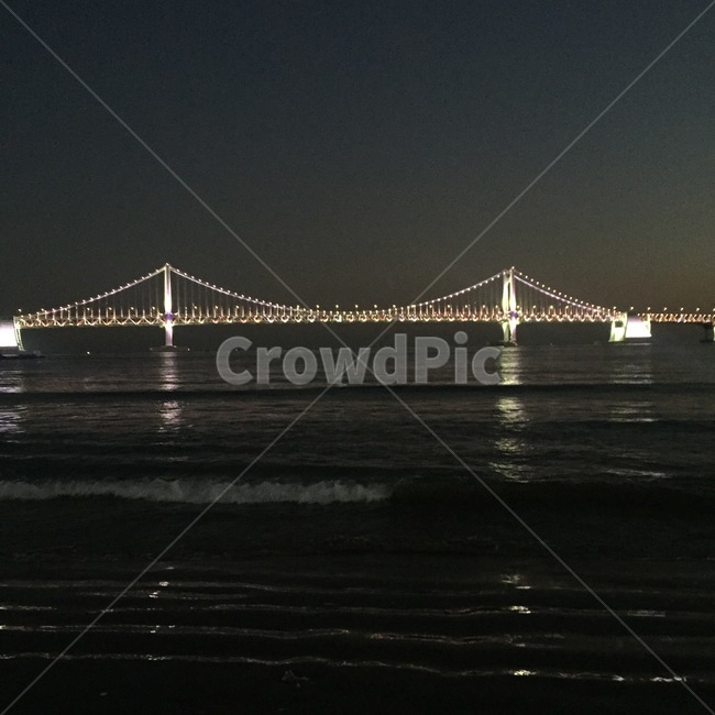 광안대교,야경,불빛,광안리,광안리해수욕장,바다,다리,부산,밤바다