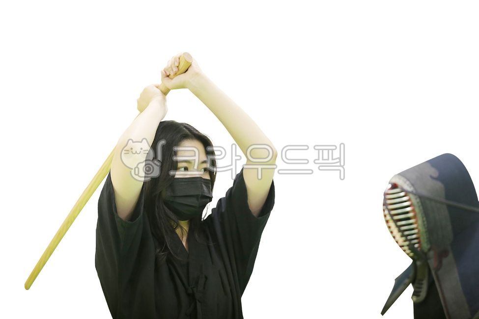Haedong Kendo,kendo girl,work out,woman doing kendo,martialarts,Lady in her 20s,kendo,Lady,Woman doing martial arts,kendogirl,haidonggumdo,straight hair,traditional kendo,phone call,Marsal Art
