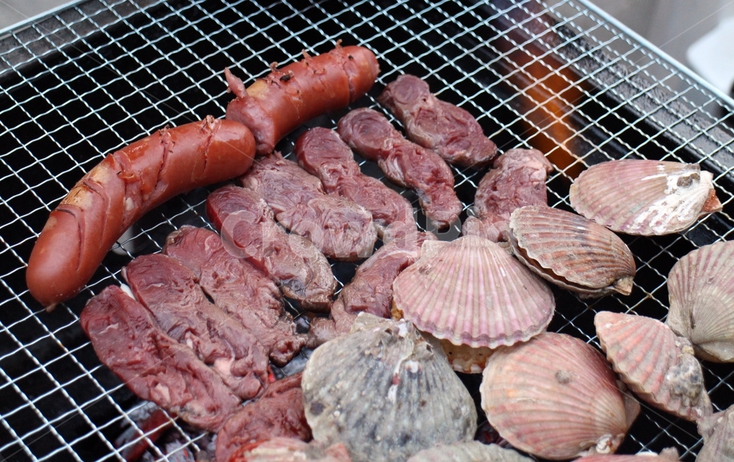 바베큐,숯,새우구이,조개구이,소시지,구이,펜션,저녁,여행,맛,음식,소고기,소고기구이,음식,식재료,요리,food,cook,meal,dishes,food reserves,육류,고기,meat,수산물,해산물,fishery products,seafood
