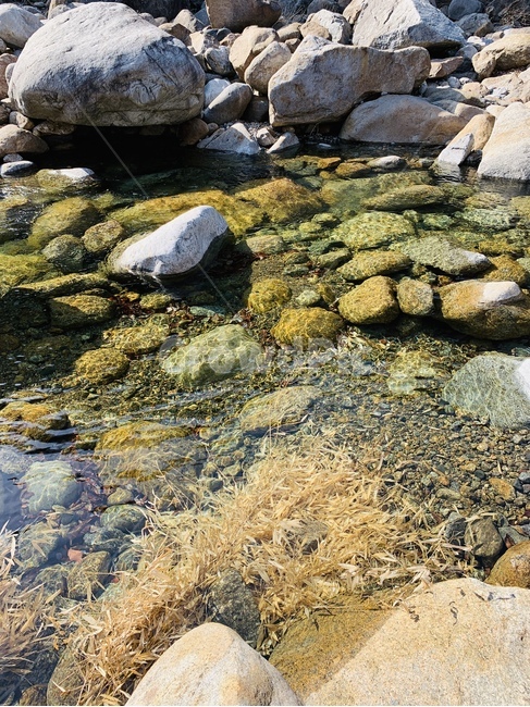 rock,록,rubble,파편,자연,nature,계곡,valley,지리산,시원함,감성,휴가,힐링,바위,풍경,landscape,옥외,outdoor,맑음,깨끗함