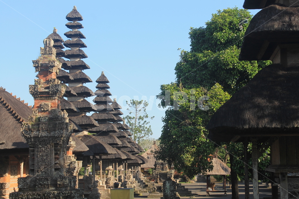 인도네시아,발리,힌두교,힌두건축,힌두탑,탑,건축물,빌딩,indonesia,bali,hindu,hinduism,hindutemple,temple,pagoda,hindupagoda,shrine,architure,building,사원,신사,신전,하늘,파란하늘,푸른하늘,sky,blue,bluesky