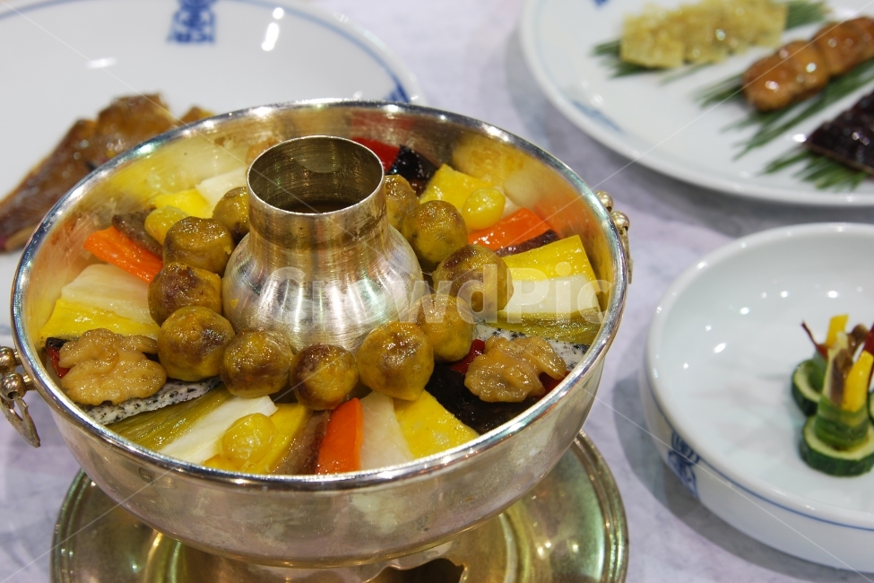 신선로,열구자탕,한식,음식,궁중음식,전통음식,한국음식,전통,한국,한국전통,은행,고기,야채,한국전통,한국문화,korean traditional,korean culture,음식,식재료,요리,food,cook,meal,dishes,food reserves,한식,한국음식,한국요리,korean food,korean dishes,korean meal,korean cook