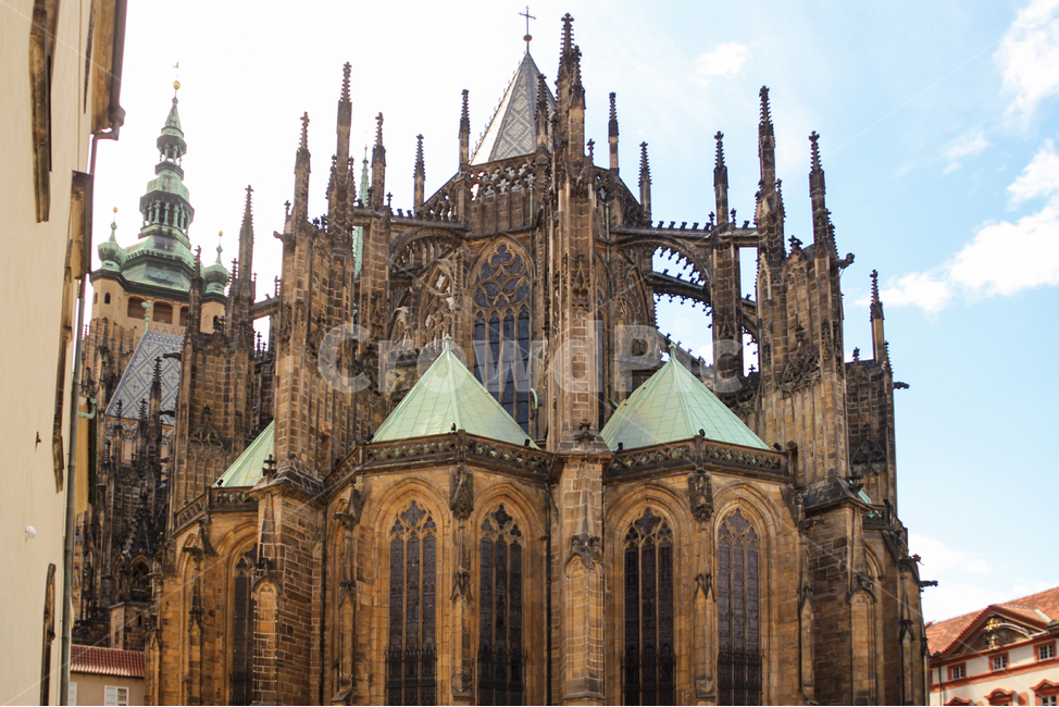 saint vitus,Eastern Europe,gothic style,magnificent,tourism,construct,travel to Europe,building,Cultural Heritage,giant,land mark,europe,cathedral,St Vitus Cathedral,travel destination,famous,Cathedral,low angle,Gothic,Prague,religion,Czech Republic,relig