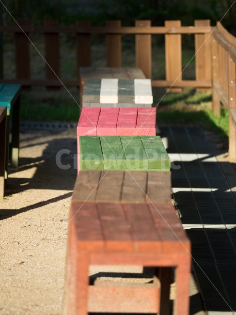 벤치,의자,줄맞춤,줄줄이,나무의자,휴식,bench,chair,rest,break,풍경,스냅,감성,쉼,재충전,사물,물건,오브젝트,thing,object,matter