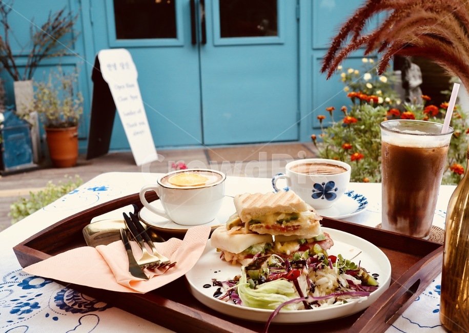 커피,카페,파니니,여름,오후,음식,요리,브런치,food,dish,meal,만남
