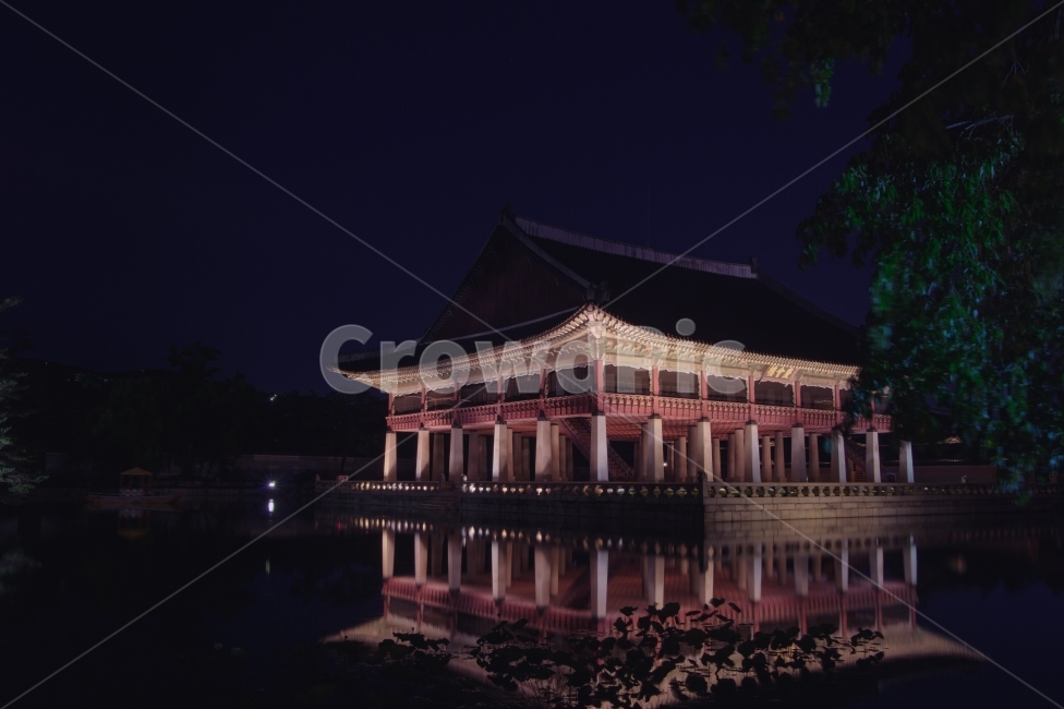 경복궁,경회루,야경,야간개장,korea,연못,반영,여행,여행자,trip,travel,traveler,view,야경,밤,풍경,nightscape,night,landscape,한국전통,한국문화,korean traditional,korean culture,랜드마크,landmark,tourist attraction,한국랜드마크,한국관광지,한국명소,korea landmark,korea tourist attraction,building,건물,architecture,건축물