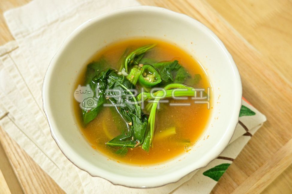 Mallow cuisine,fall cuisine,Korean table setting,mallow,Mallow miso soup,Korean,Soybean paste mallow soup,bowl,breakfast,morning