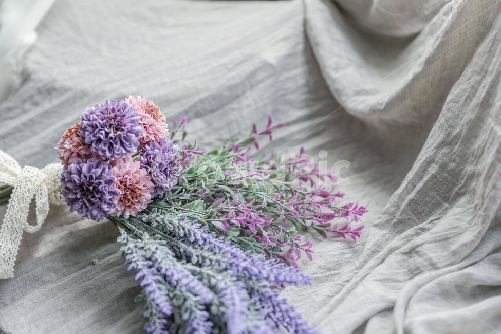 조화,소품,인테리어소품,꽃,커튼,감성,카페감성,드라이플라워,휴일,꽃,flower,기념일,축하,anniversary,congratulation,celebrate,celebration,감성,sensible,feeling
