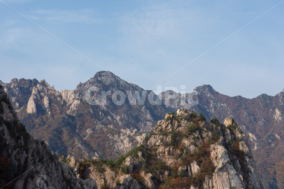 설악산,산,정상,바위산,하늘,구름,자연,풍경,산꼭대기,자연,풍경,nature,landscape,mountain,mountain range,산맥,outdoors,옥외