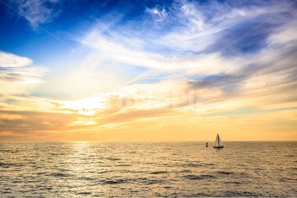 석양,바다,태평양,보트,하늘,풍경,자연,풍경,nature,landscape,transportation,교통,boat,vehicle,차량,outdoors,옥외