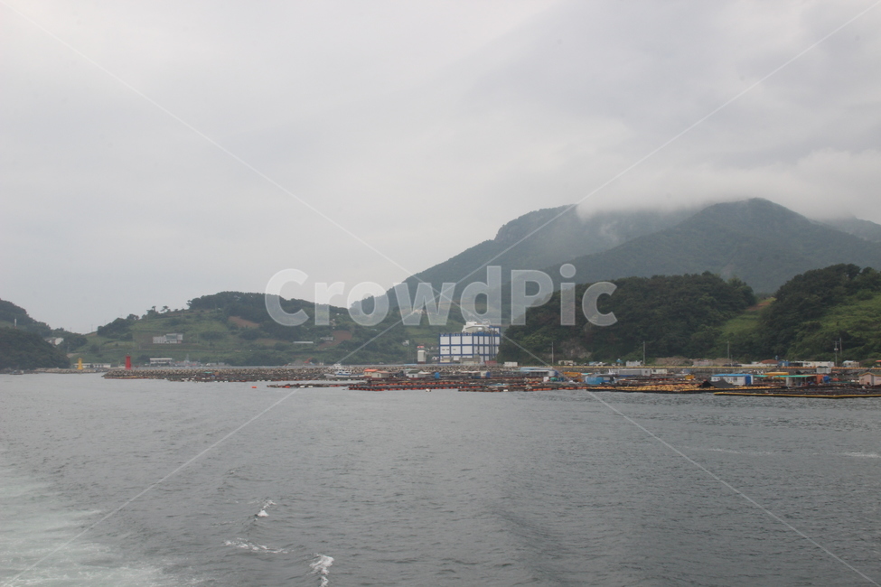 바다,배,섬,물결,항구,통영,한국,sea,ship,vessel,island,wave,port,harbor,tongyeong,korea,자연,풍경,nature,landscape,한국자연풍경,한국자연경관,korea nature landscape,water,물,outdoors,옥외,land,땅,ocean,대양