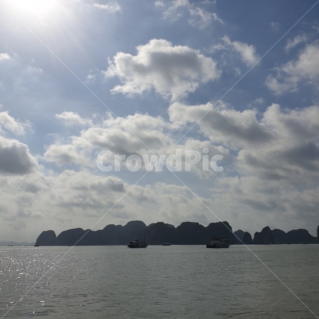 햇빛,하늘,바다,풍경,sunshine,sky,sea,nature,sunlight,cloud,island,boat,lightreflex,clear,청명한,빛반사,빛나는,shine,배,섬,구름,자연,landscape