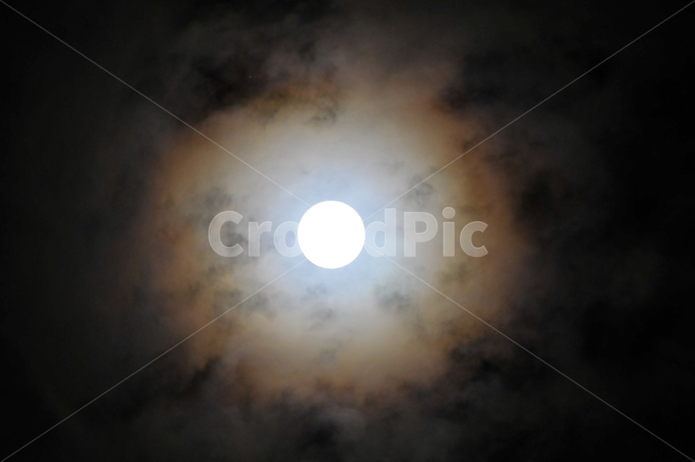 달,달무리,moon,밤하늘,둥근달,보름달,자연,풍경,nature,landscape,outdoors,옥외,night,밤,universe,우주,outer space,대기권 밖,space,astronomy,천문학