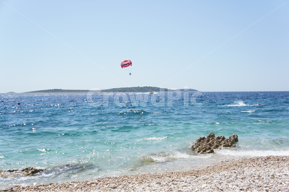크로아티아,프리모슈텐,바다,바닷가,파도,sea,beach,프리모스텐,청량함,여름,summer,해수욕장,자연,풍경,nature,landscape,스포츠,레저,운동,sports,leisure,exercise,adventure,모험,leisure activities,레저 활동,ocean,대양,water,물,outdoors,옥외,gliding,활공