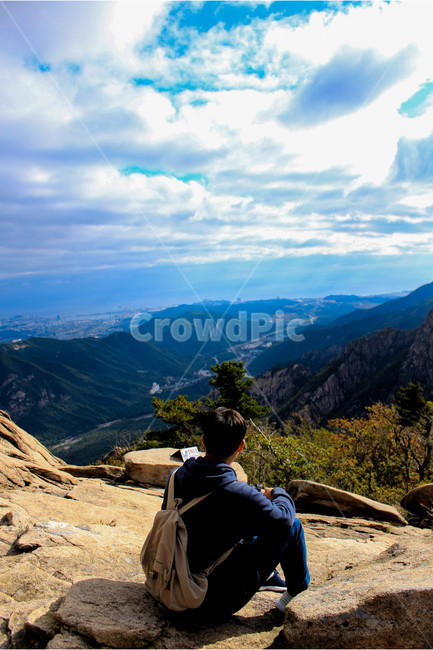 nature,outdoors,옥외,human,자연,사람,person,인간,설악산,경치,풍경,등산,정상,감상,여행,트레킹,힐링,등반,휴식,healing,moutain,rest,사람,인물,인간,human,person,여행,휴가,traveling,vacation,trip