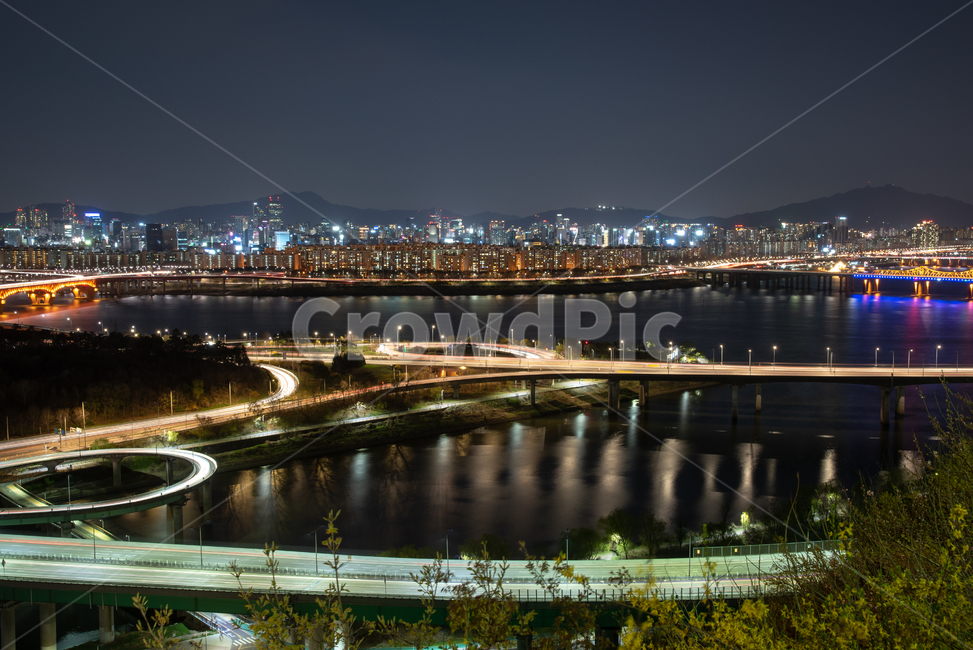 서울,한강,야경,경치,한국,대한민국,불빛,응봉산,저녁,밤,장노출,강변북로,고속도로,경제,산업,배경,다리,실외,야간,조명,궤적,야경,밤,풍경,nightscape,night,landscape,도시,city,한국도시풍경,한국도시경관,korea cityscape,road,도로