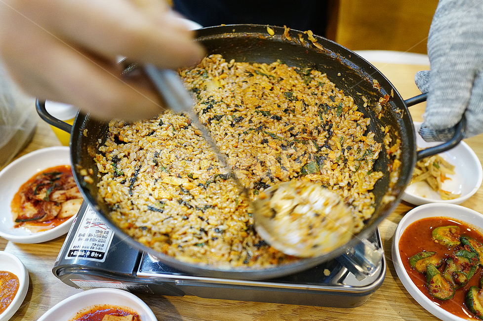 감자탕,감자탕전골,점심,저녁,볶음밥추가,상차림,해장국,dish,요리,meal,식사,food,음식,음식,식재료,요리,food,cook,meal,dishes,food reserves,한식,한국음식,한국요리,korean food,korean dishes,korean meal,korean cook